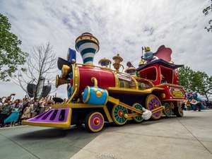 上海迪士尼两日游攻略及费用,上海迪士尼一日游预约攻略