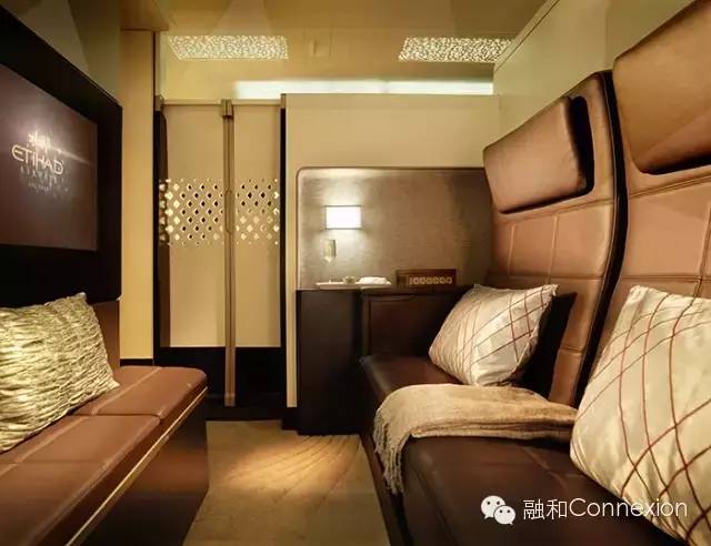 世界顶级奢华尊享vip头等舱,尊享经济舱什么样子