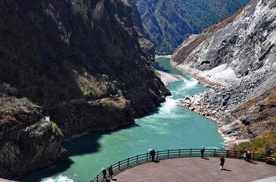 丽江虎跳峡的来历传说
