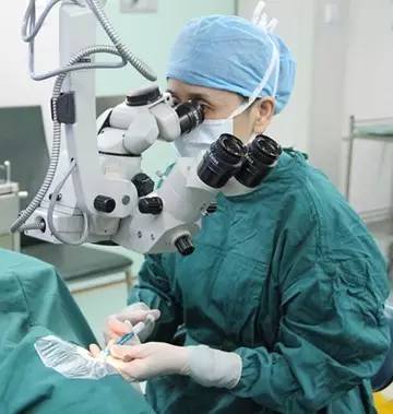 超高度近视手术治疗案例,超高度近视icl晶体植入