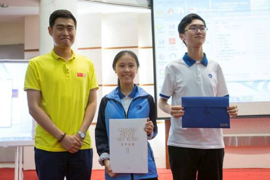 超多美图慎入！开神车，走丝路，这些不可思议的美景就在中国！