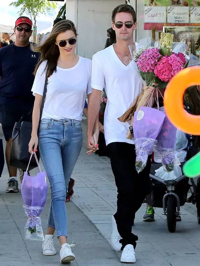 七夕虐狗｜黄晓明把AB宠上天，简直送礼界的老司机