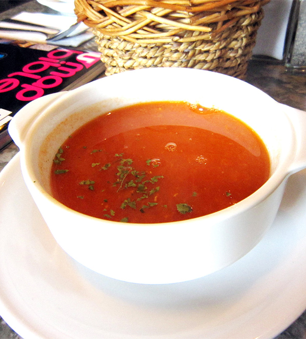 水煮西红柿减肥餐食谱大全,水煮整个西红柿功效和作用