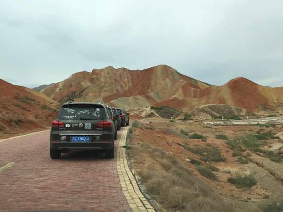 超多美图慎入！开神车，走丝路，这些不可思议的美景就在中国！