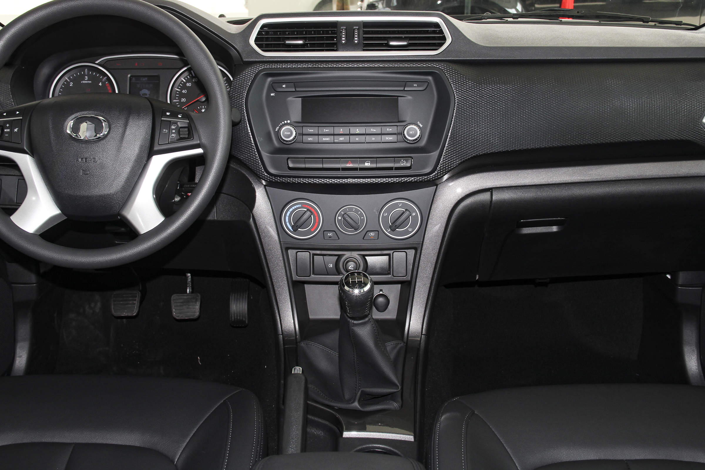 风骏五各配置有啥区别,长城皮卡风骏5柴油版配置