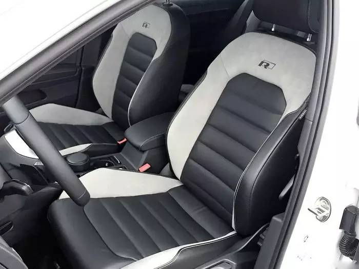 高尔夫7r-line值不值买,高尔夫7rline评测