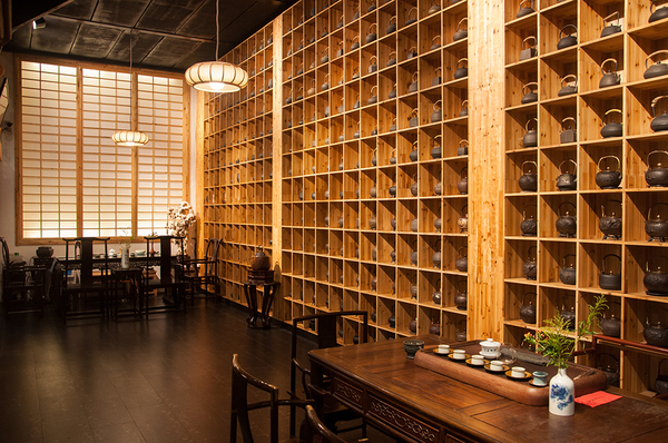 南京只有这里可以免费喝到百年老铁壶为您泡的茶！