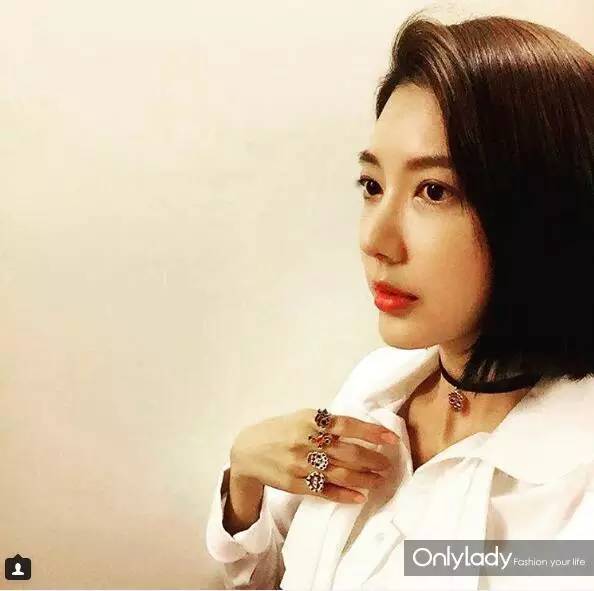 韩剧女主角同款耳坠,韩剧中的珠宝首饰