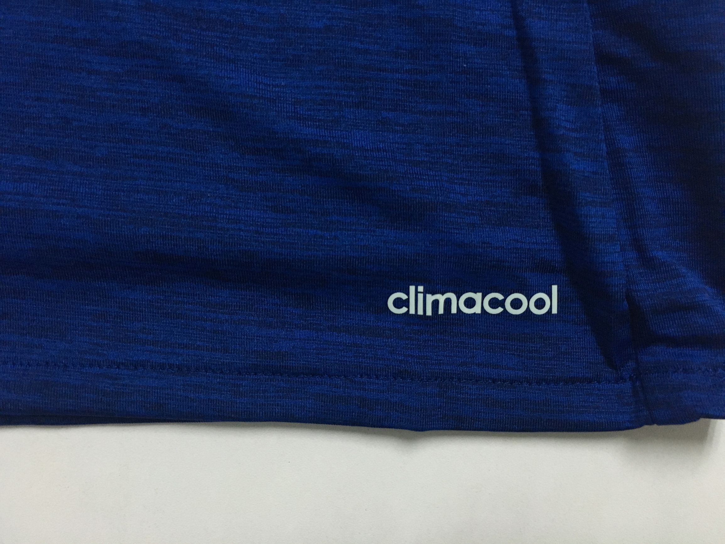 曼联历年客场球衣一览图阿迪达斯,曼联16-17赛季客场球衣