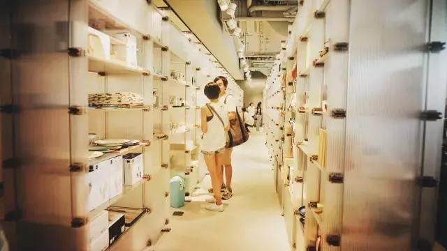 泰国曼谷有啥值得买的饰品,泰国曼谷哪些东西好吃