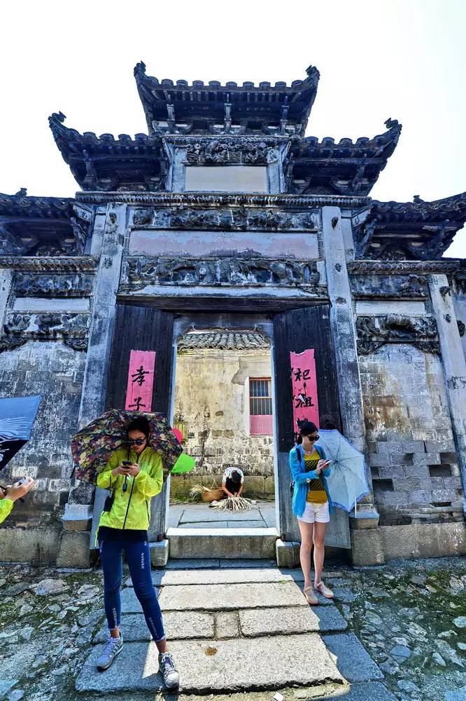 酷暑走徽州，查济二三事