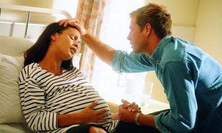 孕妈妈怀孕后期一整天反复疼痛,怀孕后乳房老是疼如何缓解