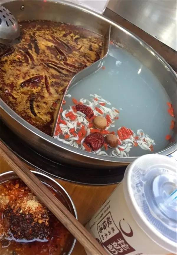 西安钟楼附近高档餐厅,西安必去的高消费餐厅