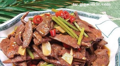 吃肝可以补铁吗 (吃血补铁还是吃肝补铁)