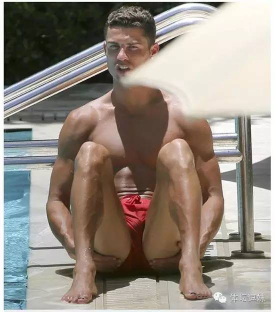 福原爱练乒乓球视频,福原爱乒乓球那么差为什么那么火