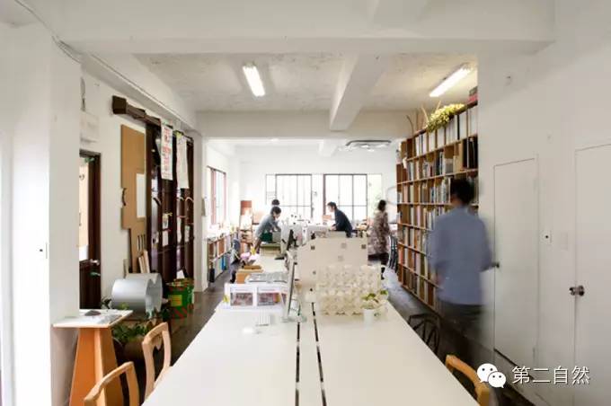 逆天啦，日本人设计出一枚银戒指，戴着戴着就变成了金戒指！