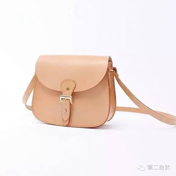 逆天啦，日本人设计出一枚银戒指，戴着戴着就变成了金戒指！