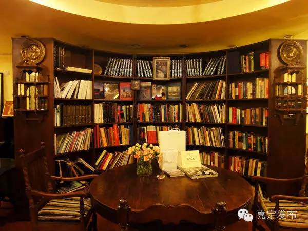 人文·疁风如何让我遇见你，在上海的旧书店里