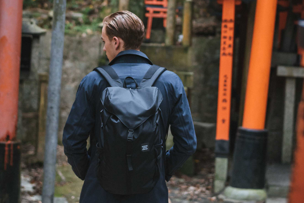 就算只是为了拍照好看，我也要有一个Herschel包