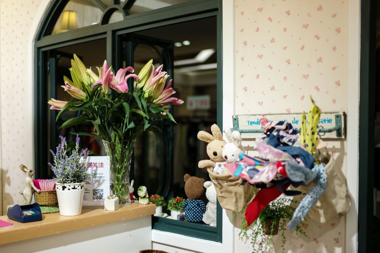 媒体聚焦,YIBOYO接受上海东方财经采访