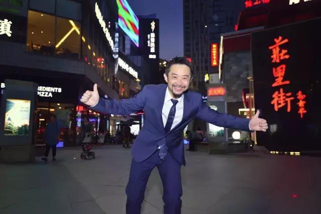 看虎狼之师如何在国际庄“*欢寻**作乐”|勒泰中心副总