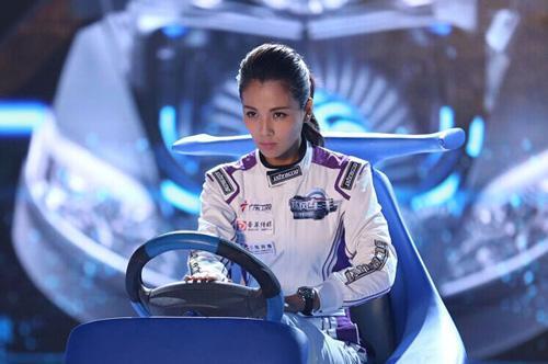 被好莱坞白富美玩于股掌的小汽车们