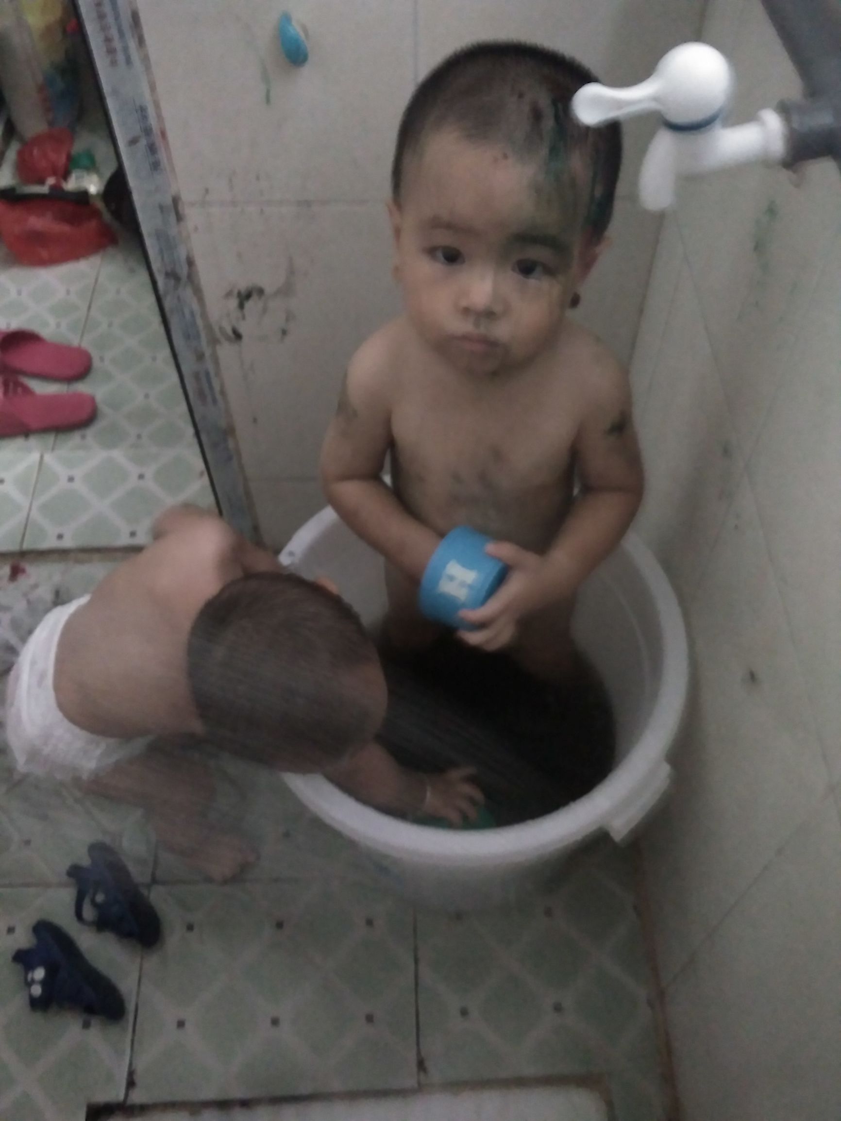 十个半月宝宝第一幅绘画作品,儿童从易到难的绘画作品