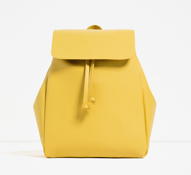 一款可单肩可双肩的杨幂同款包,杨幂背的流行双肩包