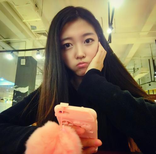 脸上长痘痘的原因和解决方法,30多岁脸上经常长痘痘什么原因