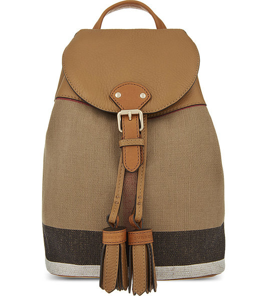 给大家普及下杨幂唐嫣同款包包,唐嫣机场同款潮流双肩包