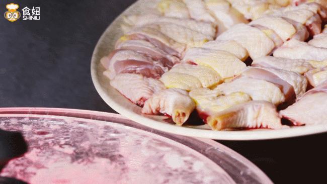 [食妞]锅用水晶的，水用冰泉的，你是什么鸡竟然如此大牌？