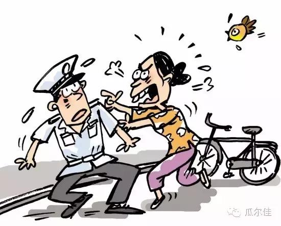 城管在小区门口贴罚单合法吗,城管贴的罚单会被起诉吗