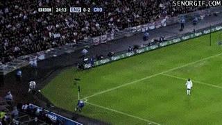 足球gif爆笑动图,足球搞笑图片大全超清