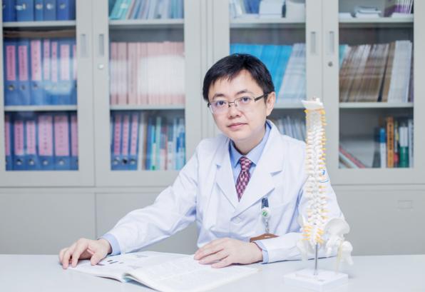 神经外科专家谈颈椎病的微创治疗,颈椎病中医微创诊疗新进展