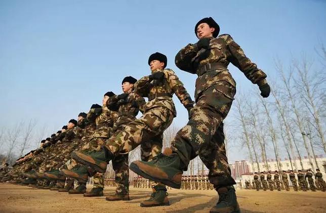 新兵连第一集,永远的战士永远的兄弟劲爆dj版