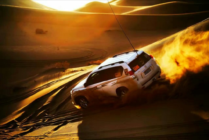 腾格里沙漠的真实情况,腾格里沙漠一直都是沙漠