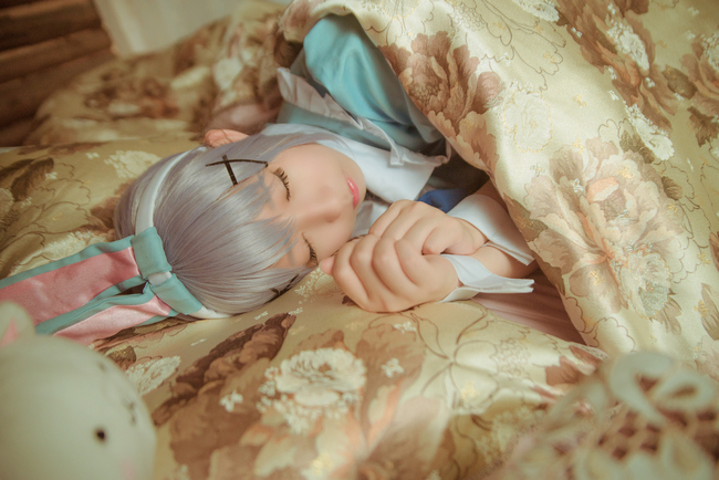 香风智乃cos假发造型过程,香风智乃cos正片户外