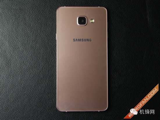 玻璃与金属的邂逅三星A72016版评测