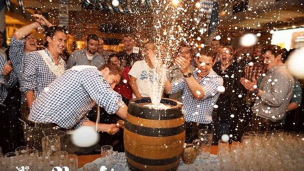 纸皮箱一个能卖多少钱,老式皮箱现在值钱吗