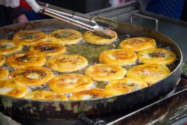 武汉黄陂区旅游景点美食,武汉地方特色美食和旅游景点