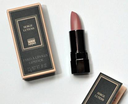 还在买YSL？这些极具格调的「小众口红」，也是各国女孩的心头