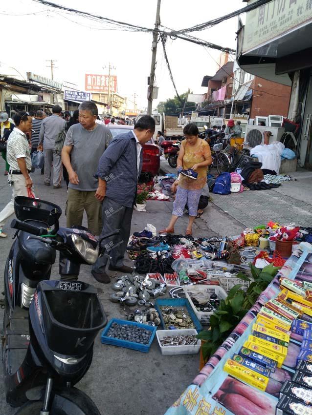 宁波市哪个地方有古玩地摊,宁波最有名的旧货家电市场