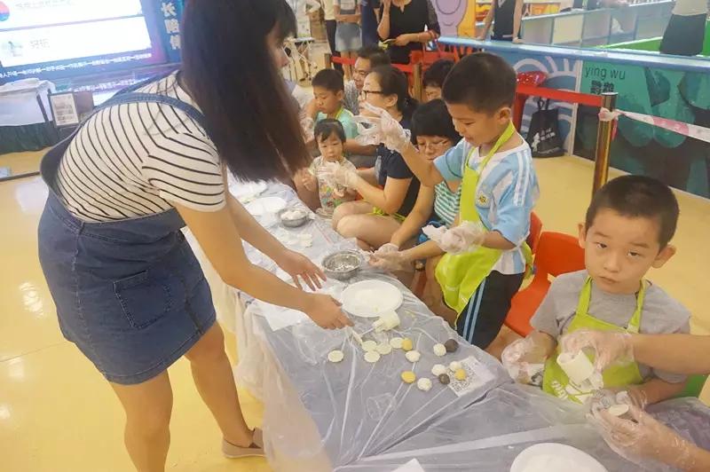 鍐扮毊鏈堥ゼdiy鍏ㄥ鏉愭枡,diy鏈堥ゼ娲诲姩娴佺▼