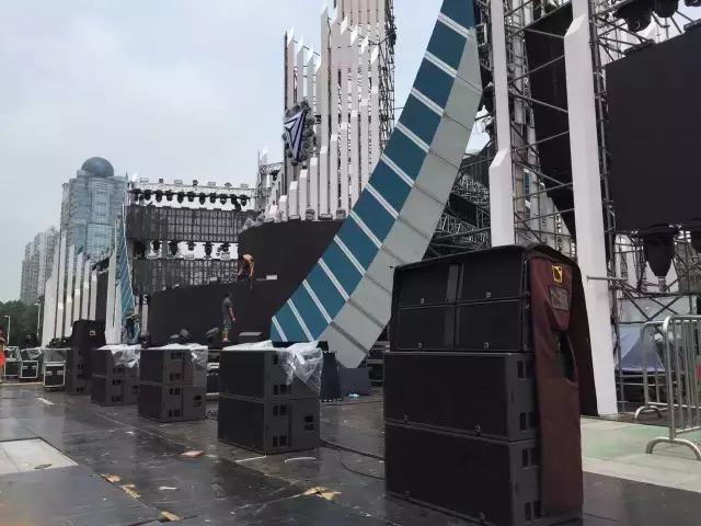 百威风暴电音节冲击星,百威风暴电音节2014