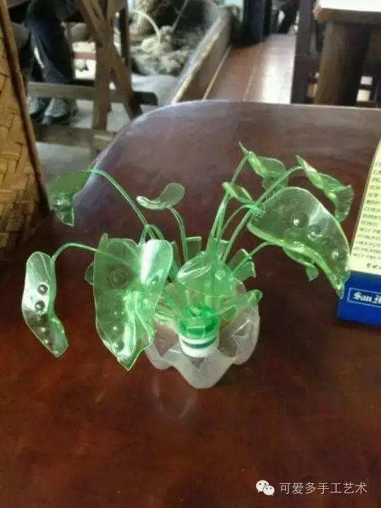 塑料瓶改造自动浇花神器,空塑料瓶子改造的小妙招