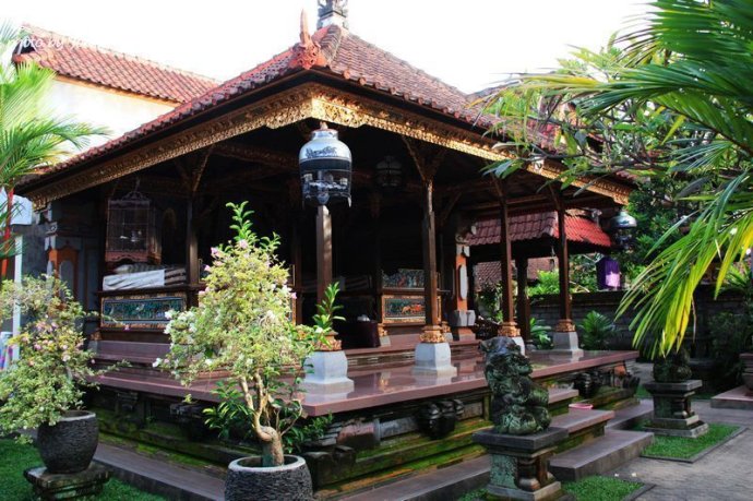 巴厘岛美拉艺术酒店,巴厘岛巴厘艺术中心