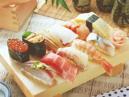 大撸伤身，小“日”怡情，10发霸都日式小食现已上线！