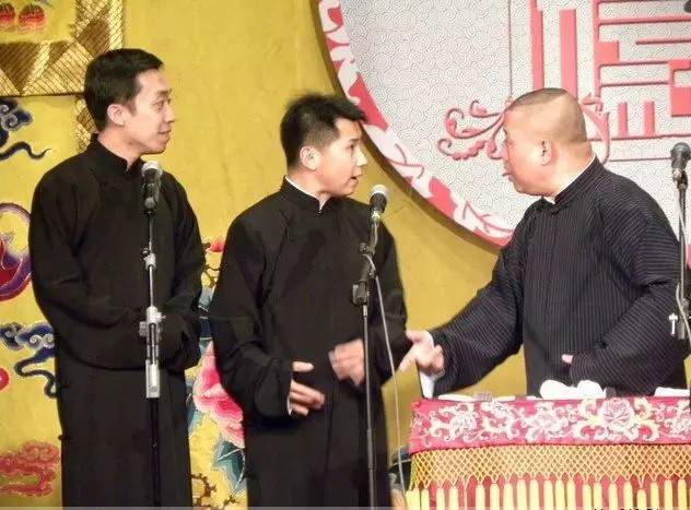 郭德纲曹云金互撕师徒,郭德纲对曹云金说混不好再回来