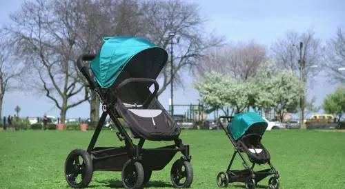 极客爸爸给婴儿车装上了125CC的摩托车发动机边参赛奥运边“遛”小孩？｜905出行设计师