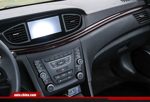 自主品牌a级轿车安全性,自主a级自动挡车